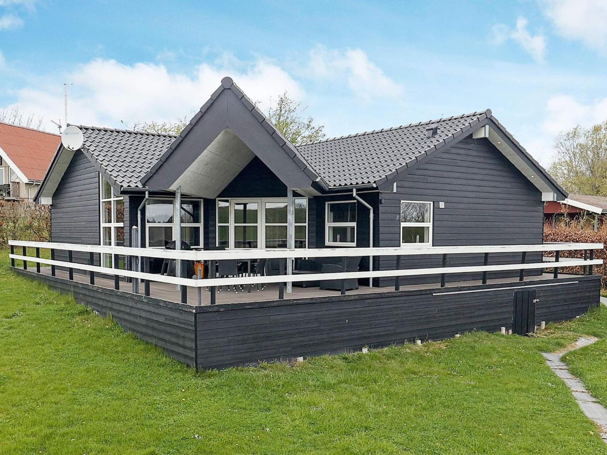 8 Person Holiday Home In Roslev Eksteriør bilde